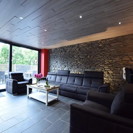 Nyaraló In With Sauna *